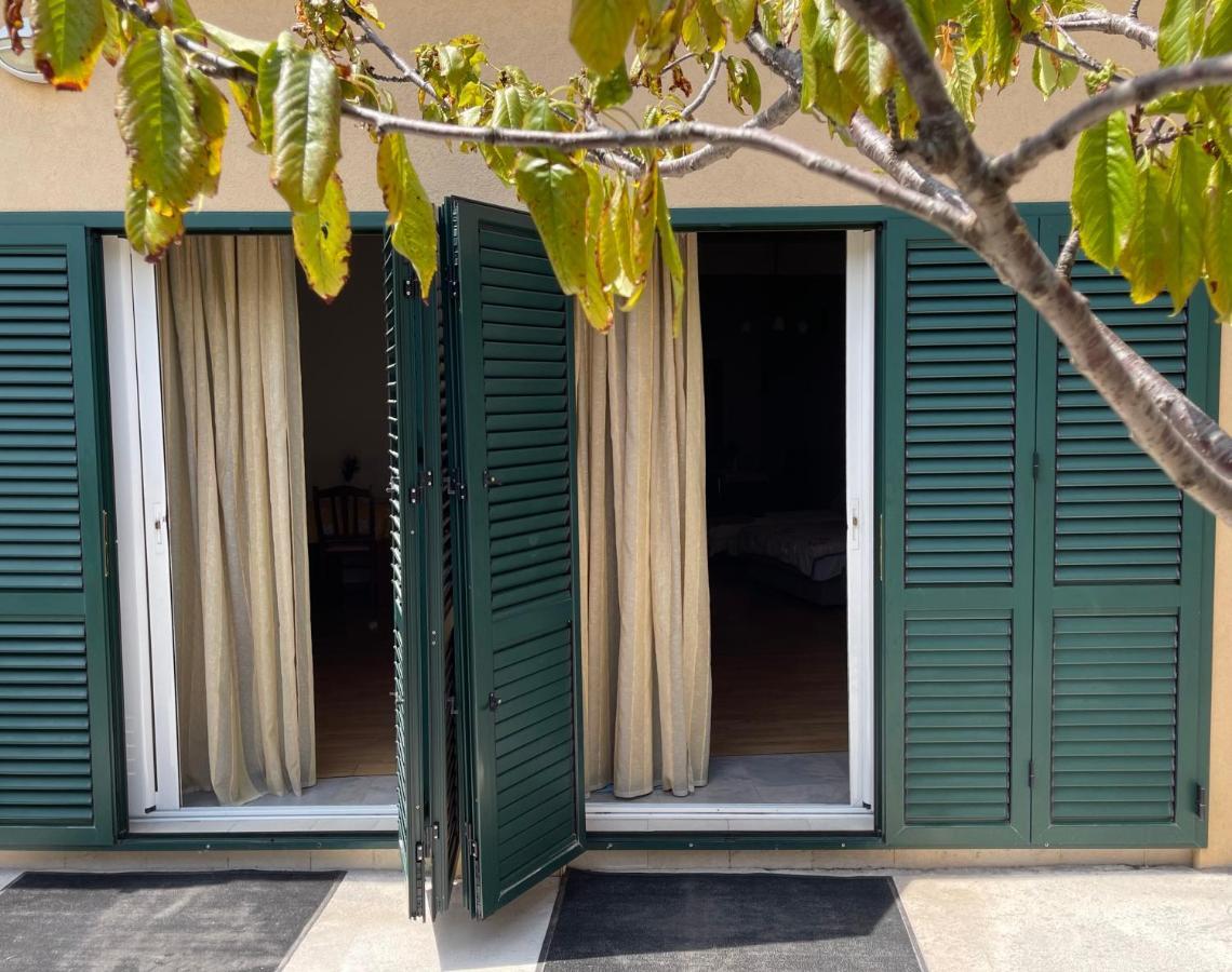 Apartments Milano 헤르섹 외부 사진